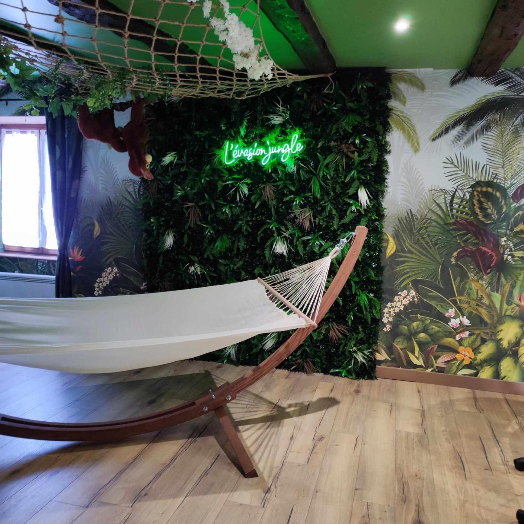 Ferienwohnung L'Evasion Jungle Saint-Pierre-de-Plesguen Exterior foto
